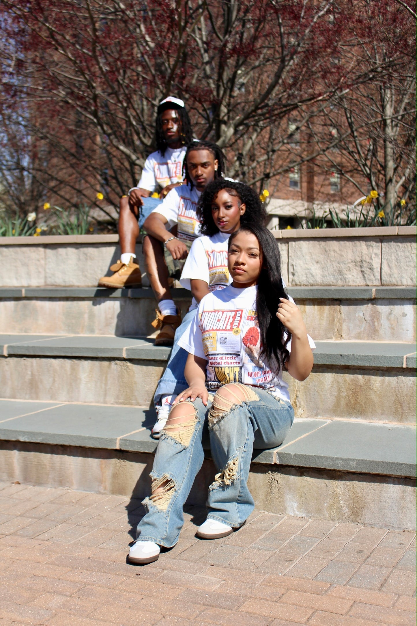 SYNDICATE DAILY TEE